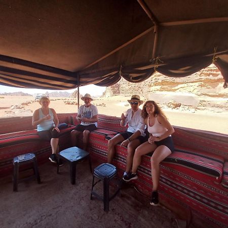 Enad Desert Camp Wadi Rum Exteriör bild