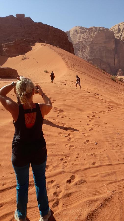 Enad Desert Camp Wadi Rum Exteriör bild