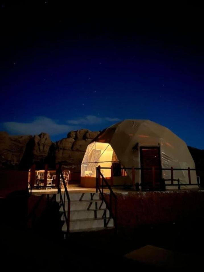 Enad Desert Camp Wadi Rum Exteriör bild